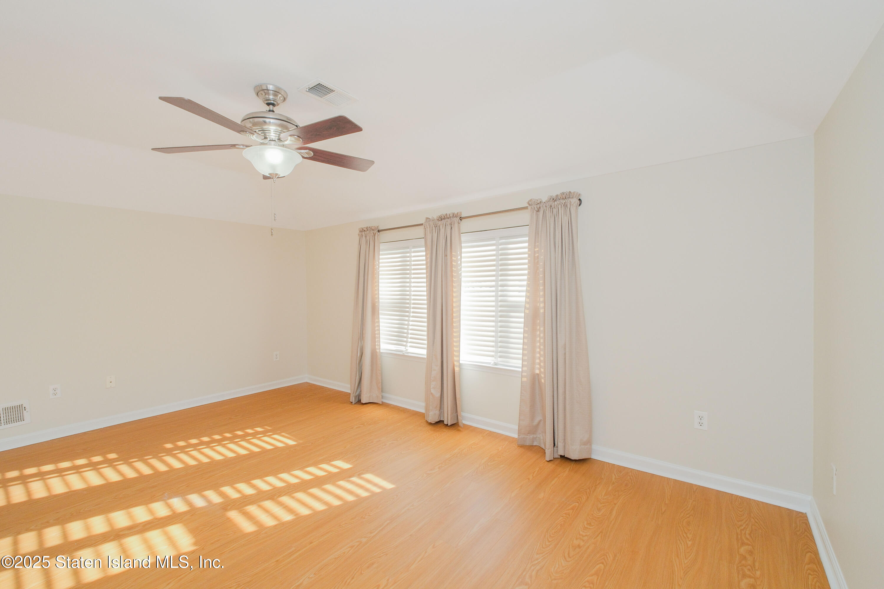 49 Endview Street, Staten Island, New York image 22