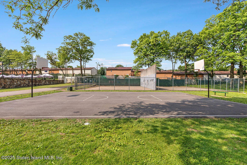 234 Dover Green, Staten Island, New York image 22