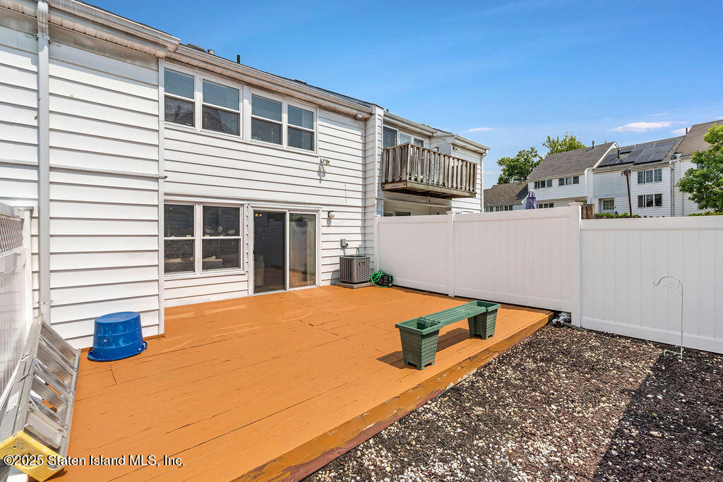234 Dover Green, Staten Island, New York image 20