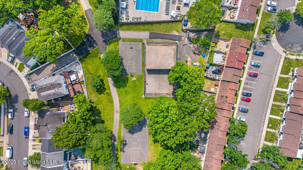 234 Dover Green, Staten Island, New York image 29