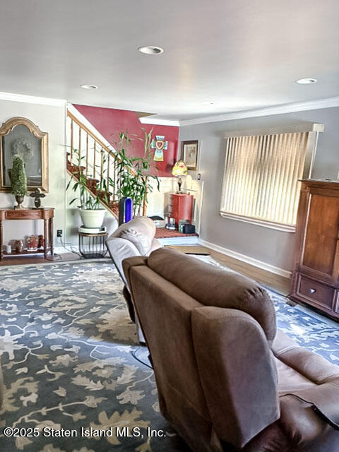 240 Mallory Avenue, Staten Island, New York image 3