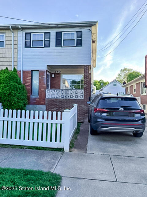 240 Mallory Avenue, Staten Island, New York image 1