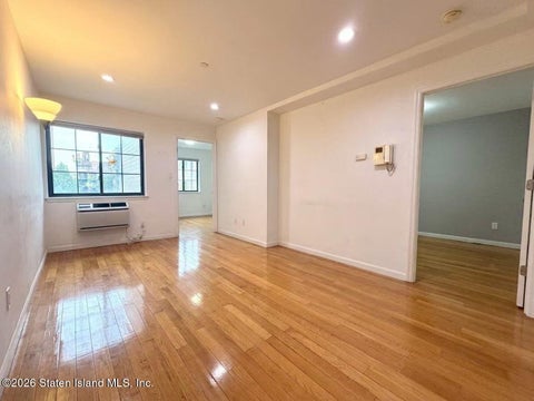 Condo For Sale - 144-85 Roosevelt Avenue #3E<br/> Queens, NY 11354