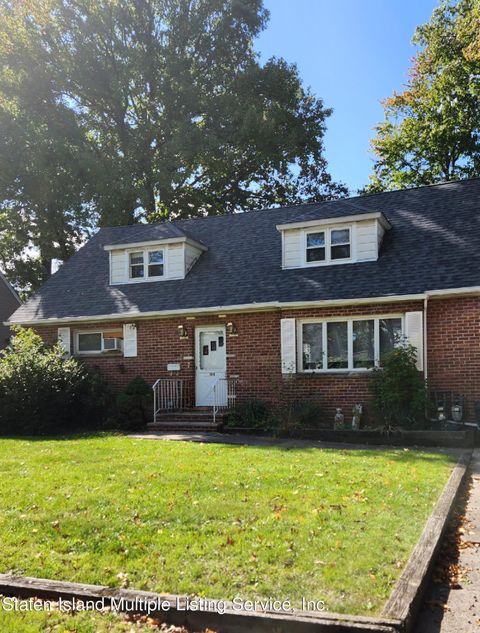 Photo of 104 Acacia Avenue, Staten Island, NY 10308 (MLS # 2401660)
