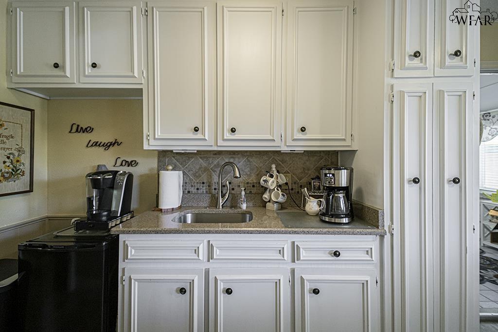 2513 N Elmwood Circle, Wichita Falls, Texas image 12