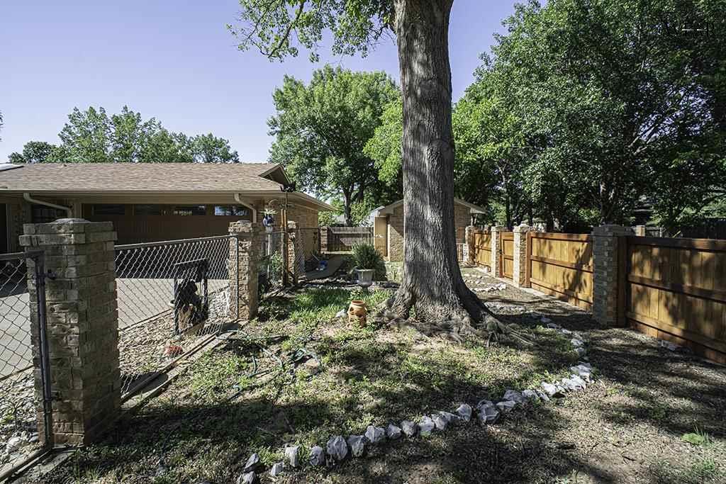 2513 N Elmwood Circle, Wichita Falls, Texas image 28