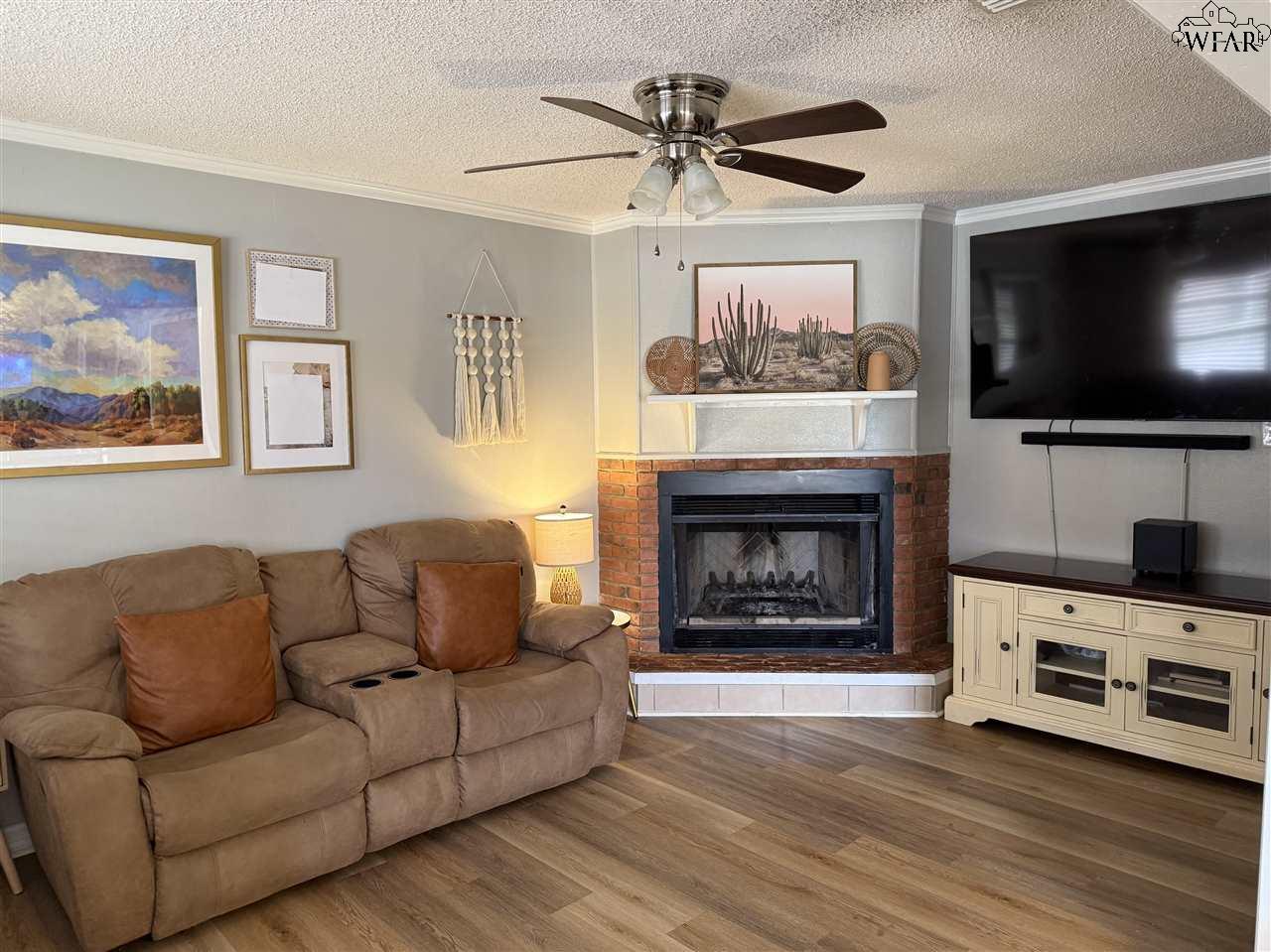 607 Hazel Drive, Burkburnett, Texas image 4