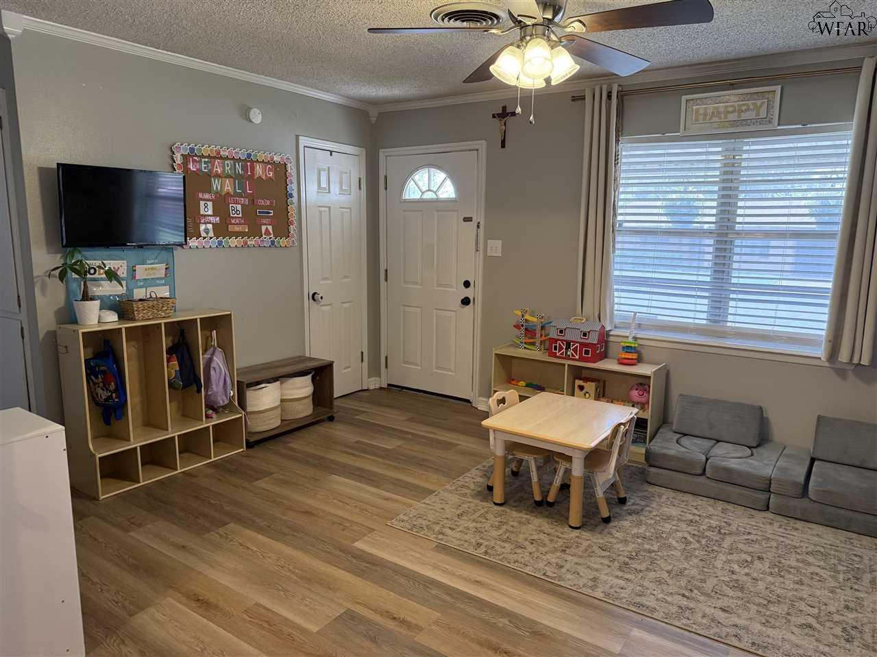607 Hazel Drive, Burkburnett, Texas image 2