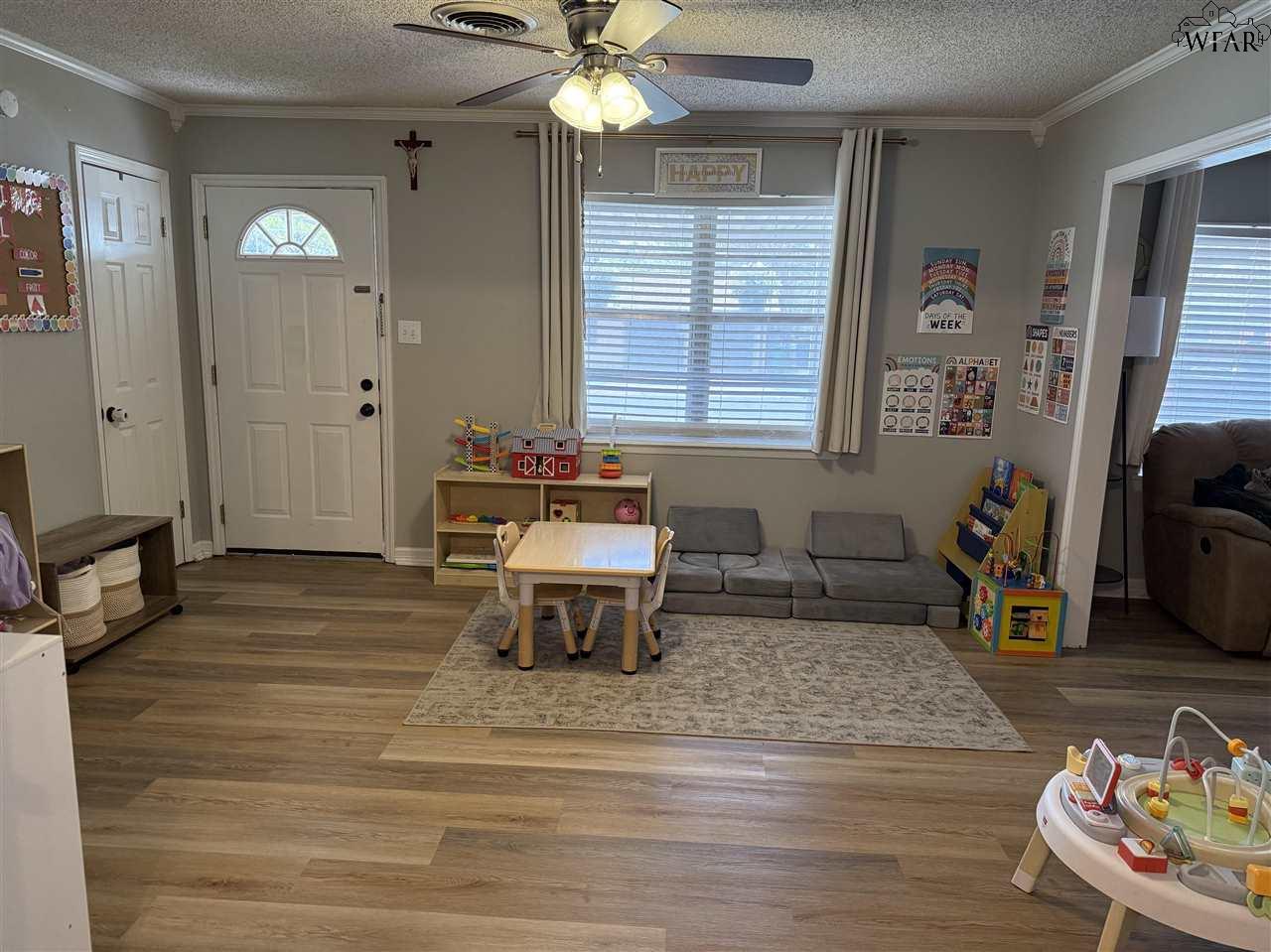 607 Hazel Drive, Burkburnett, Texas image 3