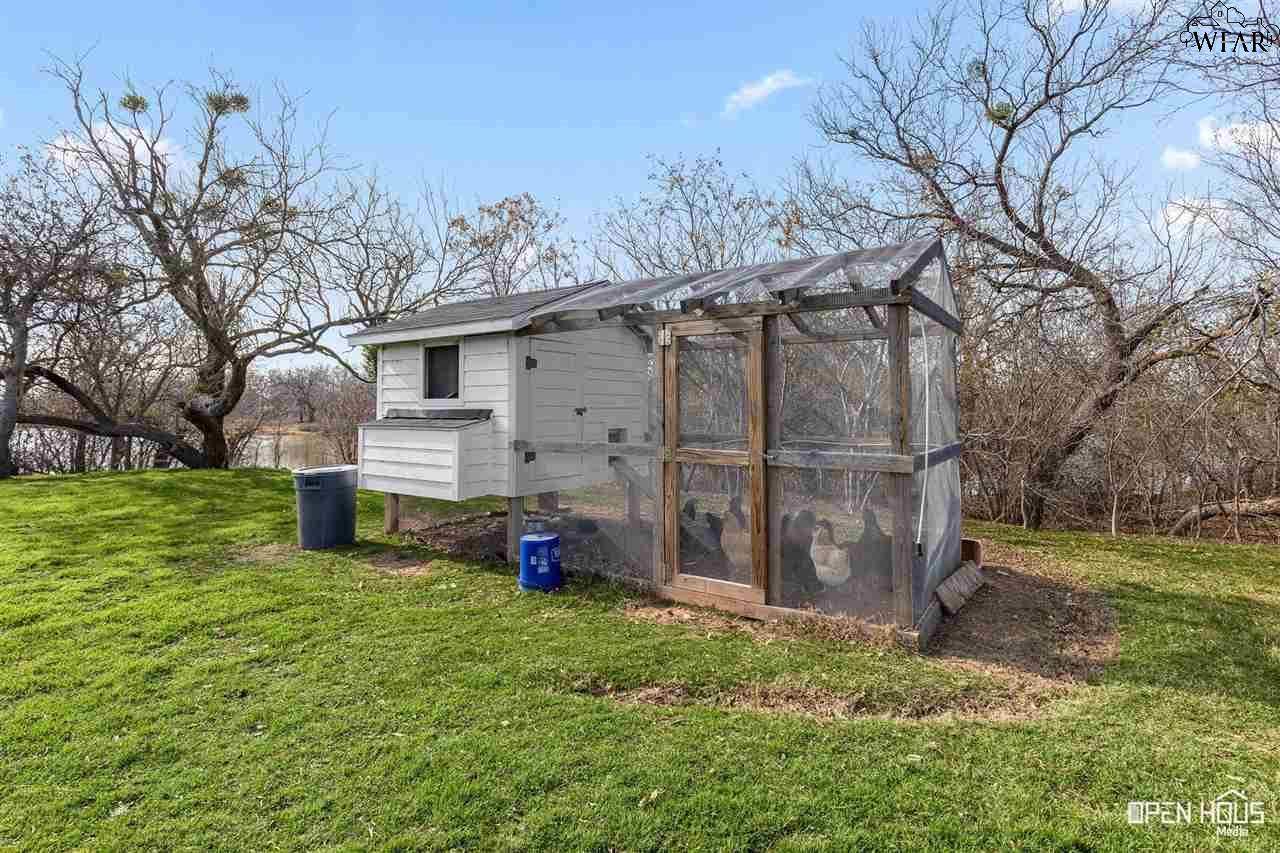 2944 Horseshoe Lake Road, Iowa Park, Texas image 26