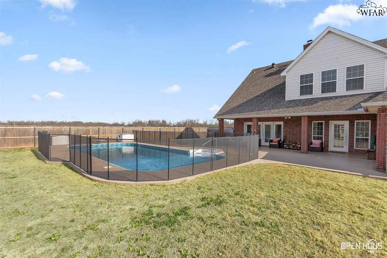 2944 Horseshoe Lake Road, Iowa Park, Texas image 24