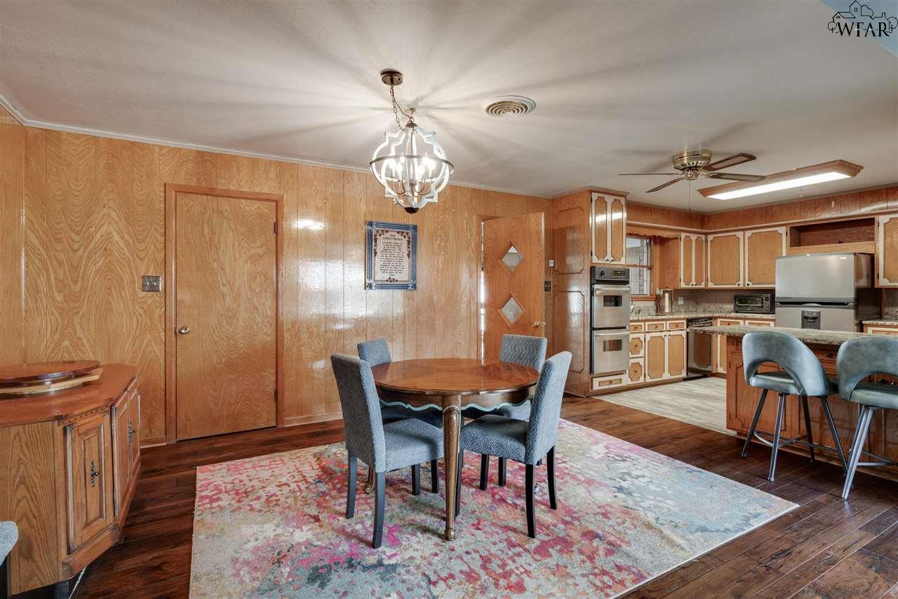 504 S Hilltop Avenue, Burkburnett, Texas image 10