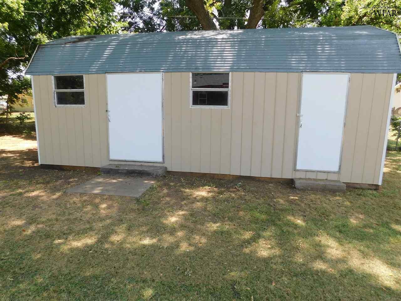 516 N Hilltop Avenue, Burkburnett, Texas image 28