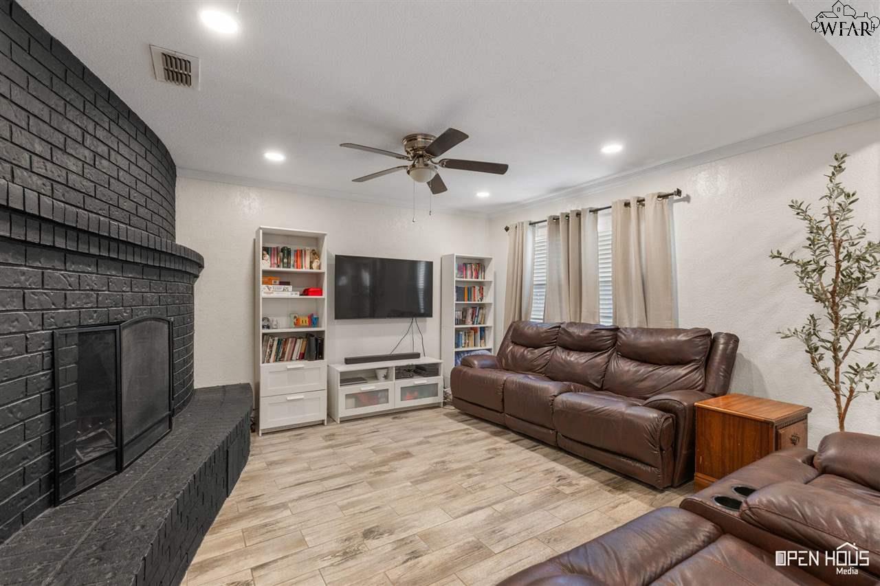 5108 Rockpoint Street, Wichita Falls, Texas image 6