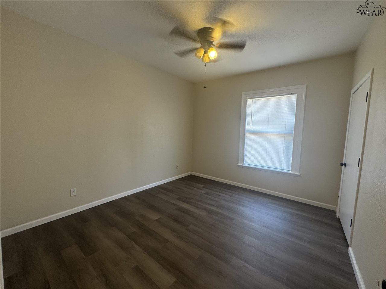 501 S Archer Street, Henrietta, Texas image 12