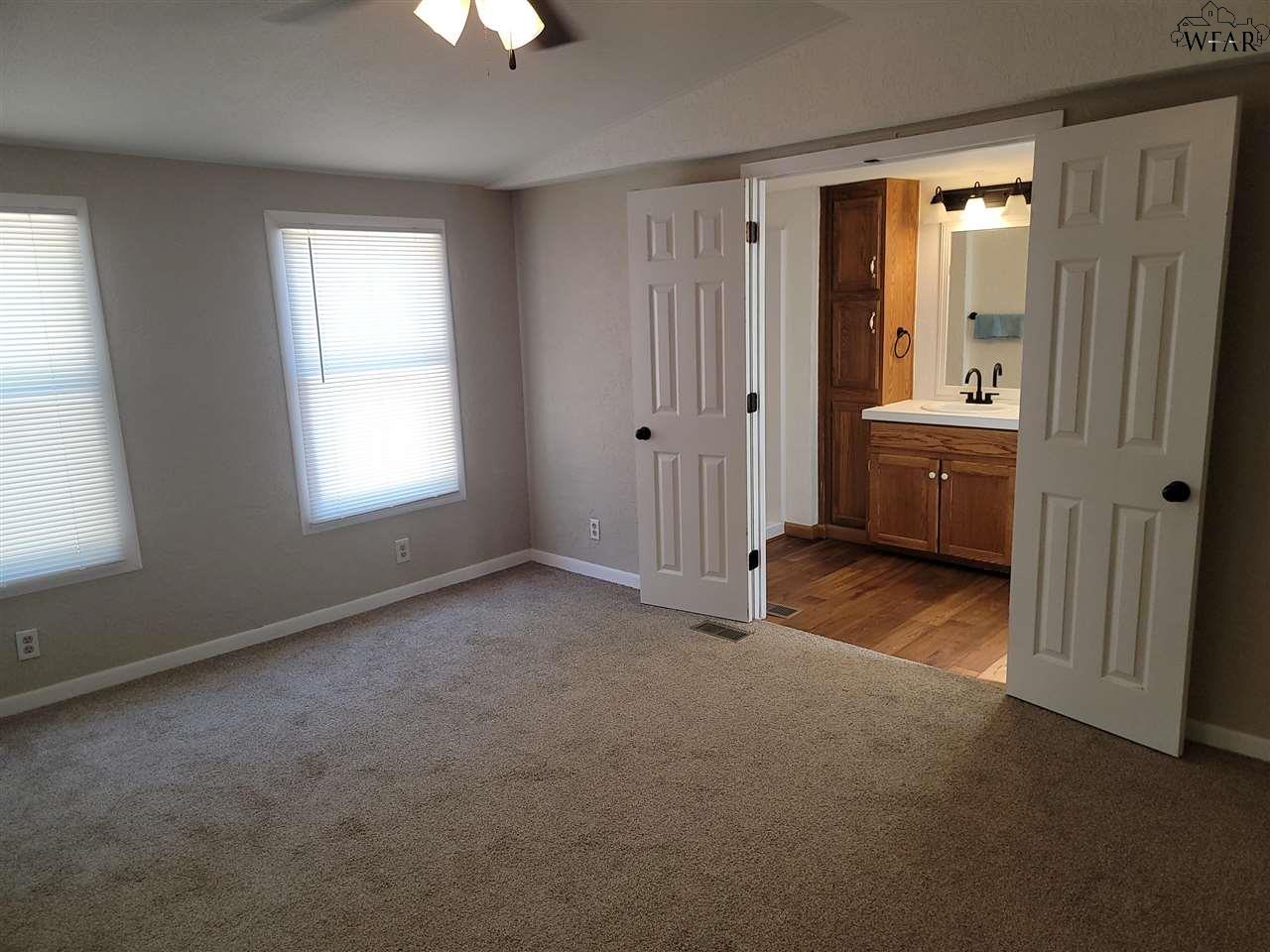 209 W 1st Street, Burkburnett, Texas image 15