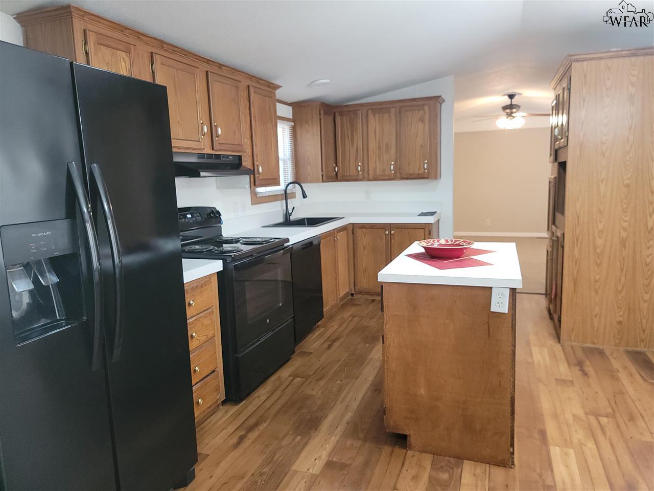 209 W 1st Street, Burkburnett, Texas image 9