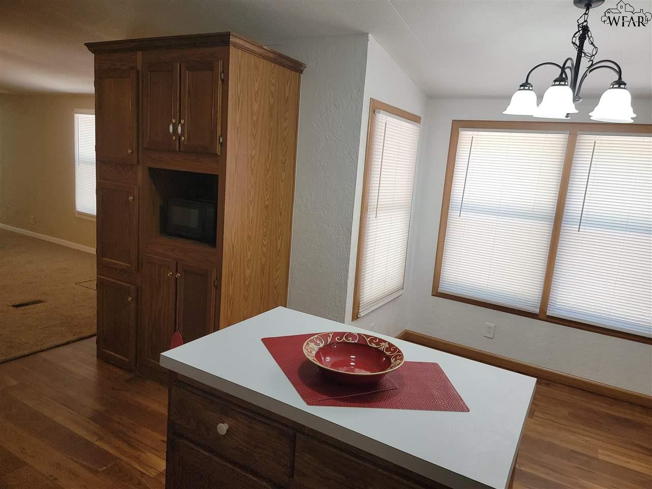 209 W 1st Street, Burkburnett, Texas image 10