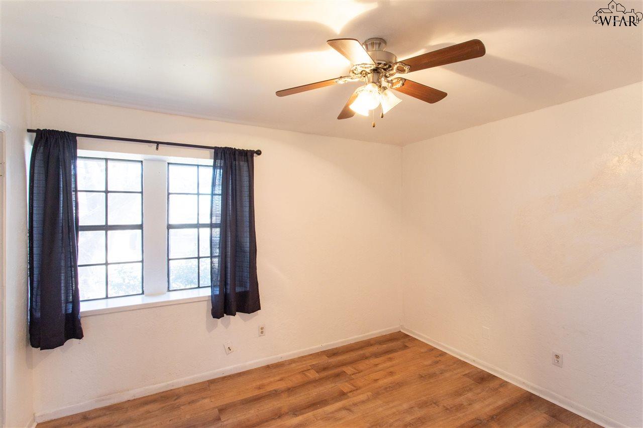 4614 Spring Shadow Drive, Wichita Falls, Texas image 16
