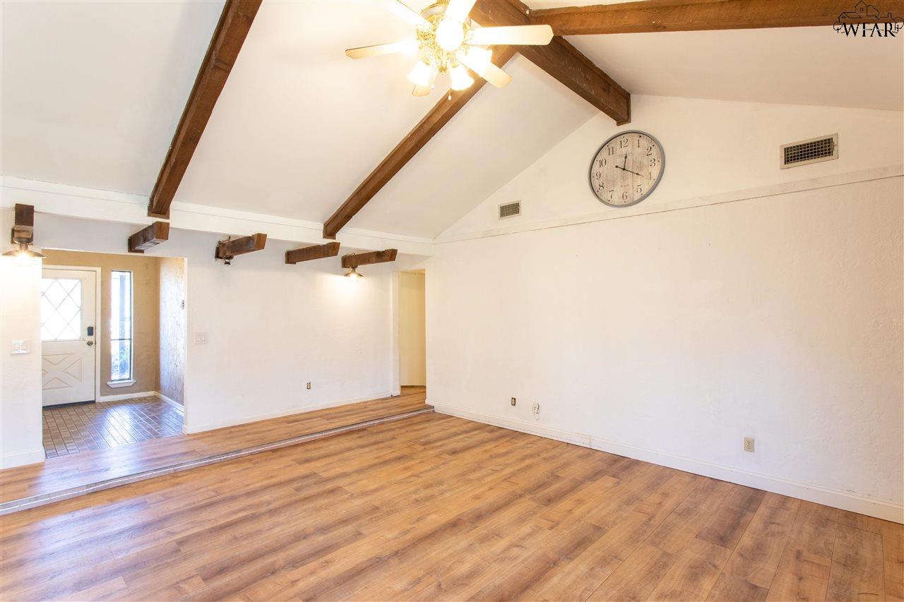 4614 Spring Shadow Drive, Wichita Falls, Texas image 7