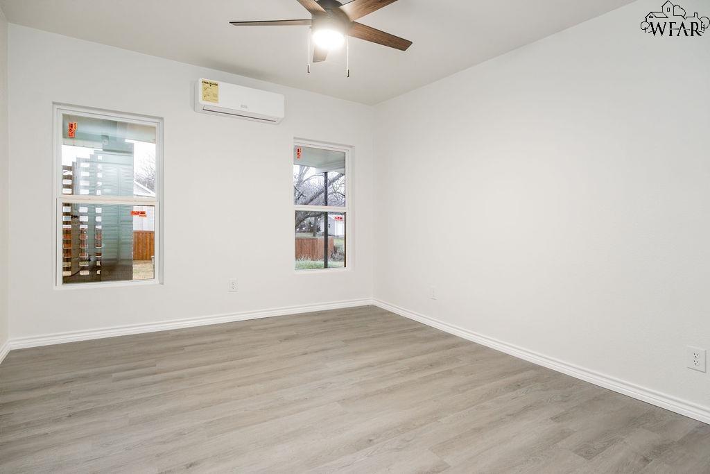 503 N Graham Street, Henrietta, Texas image 5