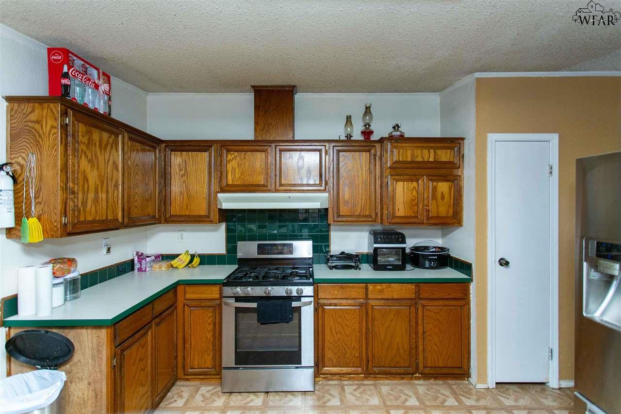 14953 Bray Road, Electra, Texas image 22
