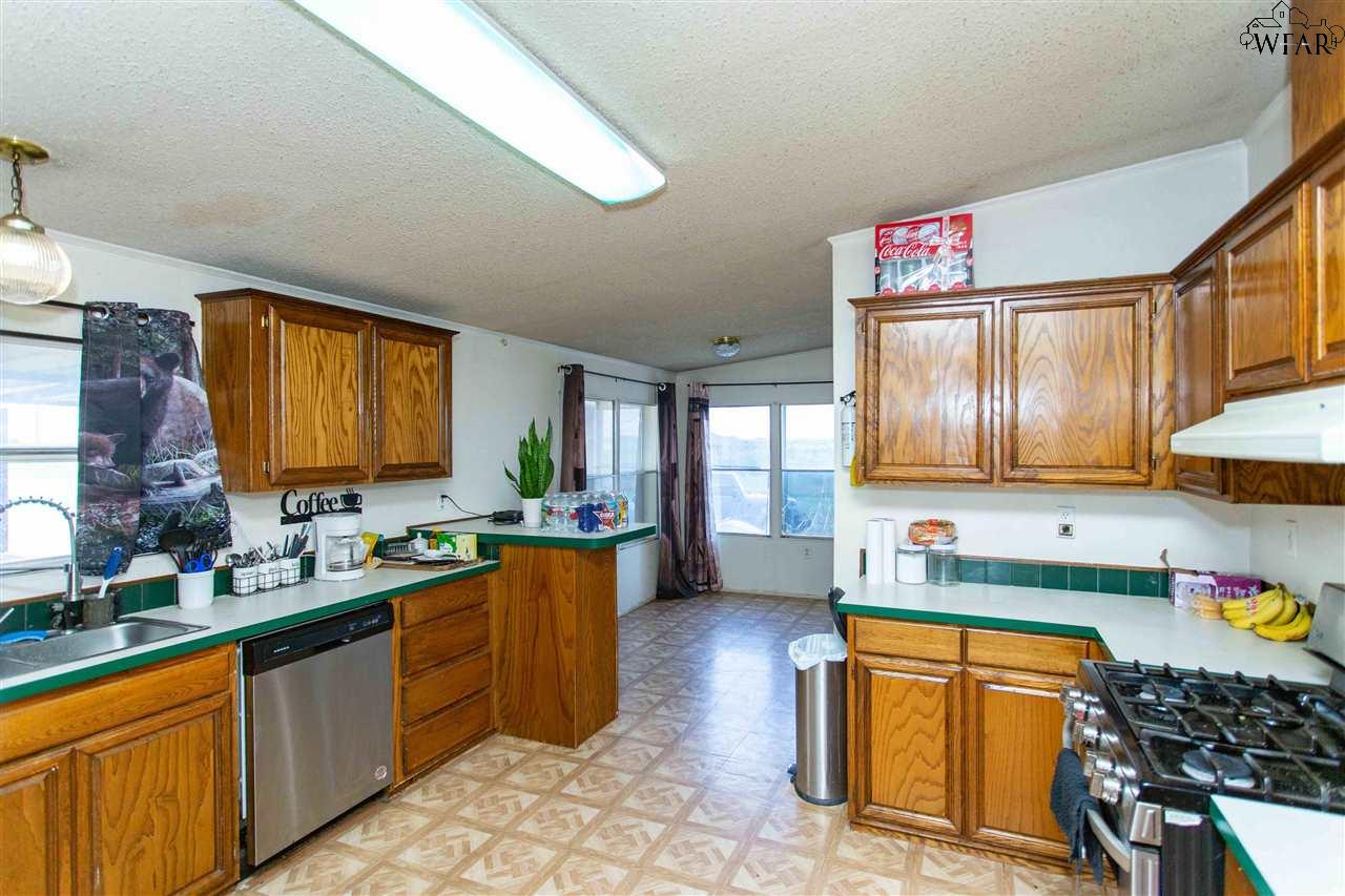 14953 Bray Road, Electra, Texas image 21