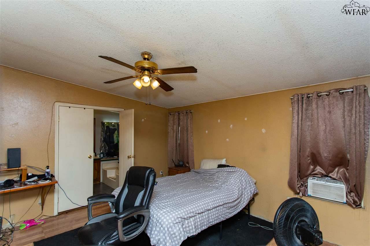 14953 Bray Road, Electra, Texas image 16