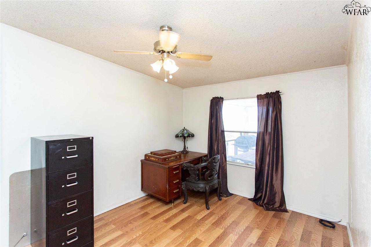 14953 Bray Road, Electra, Texas image 13