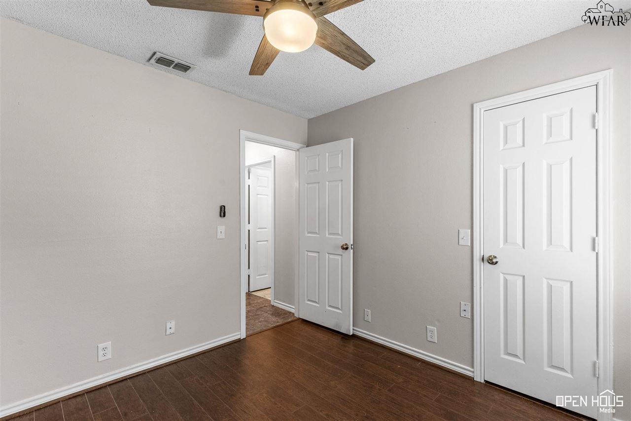 1413 Parliament Street, Burkburnett, Texas image 20
