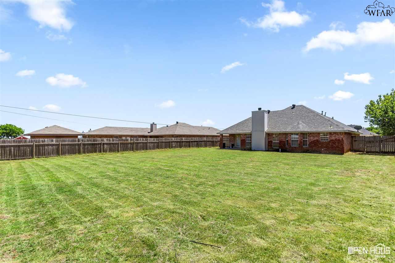 1413 Parliament Street, Burkburnett, Texas image 30