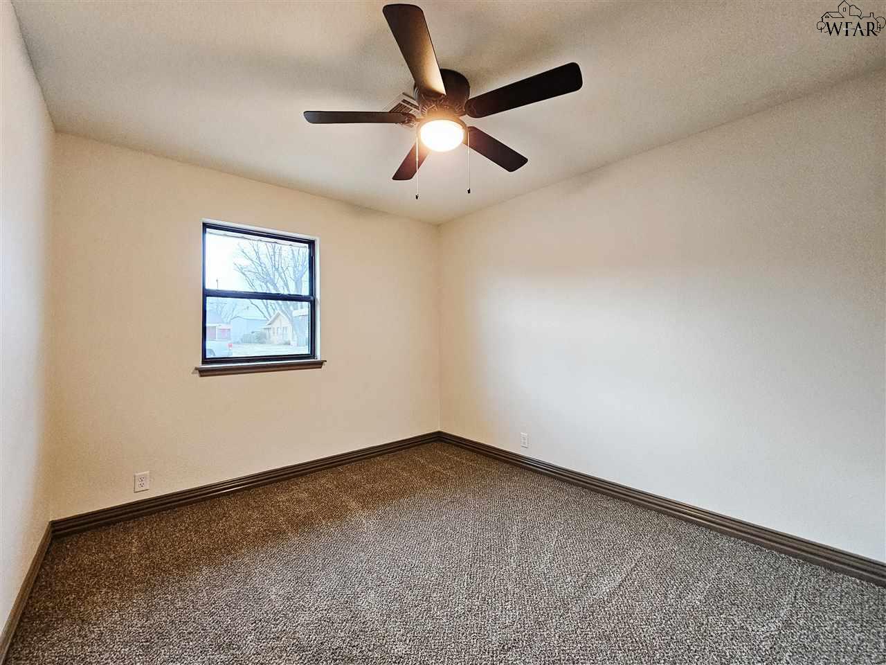 821 Mimosa Street, Burkburnett, Texas image 16