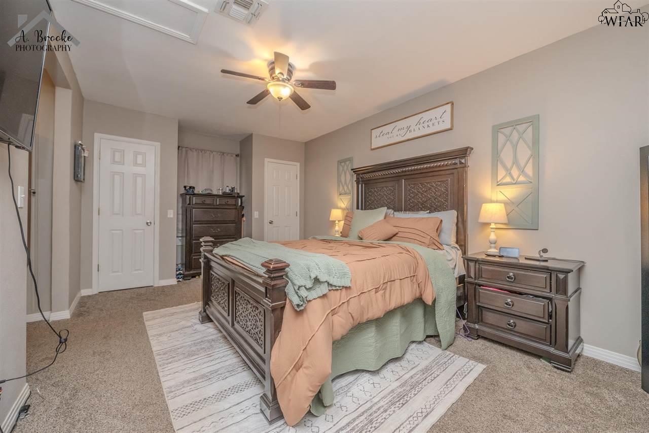 816 S Ash Street, Archer City, Texas image 16