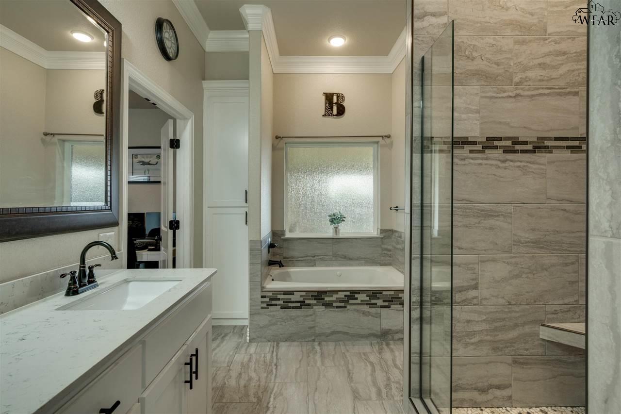 5111 Reyes Street, Wichita Falls, Texas image 24