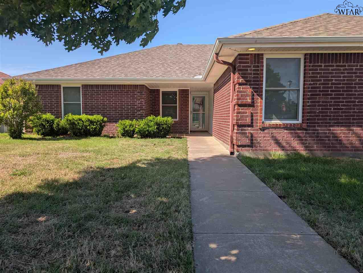 101 Kaitlin, Burkburnett, Texas image 1