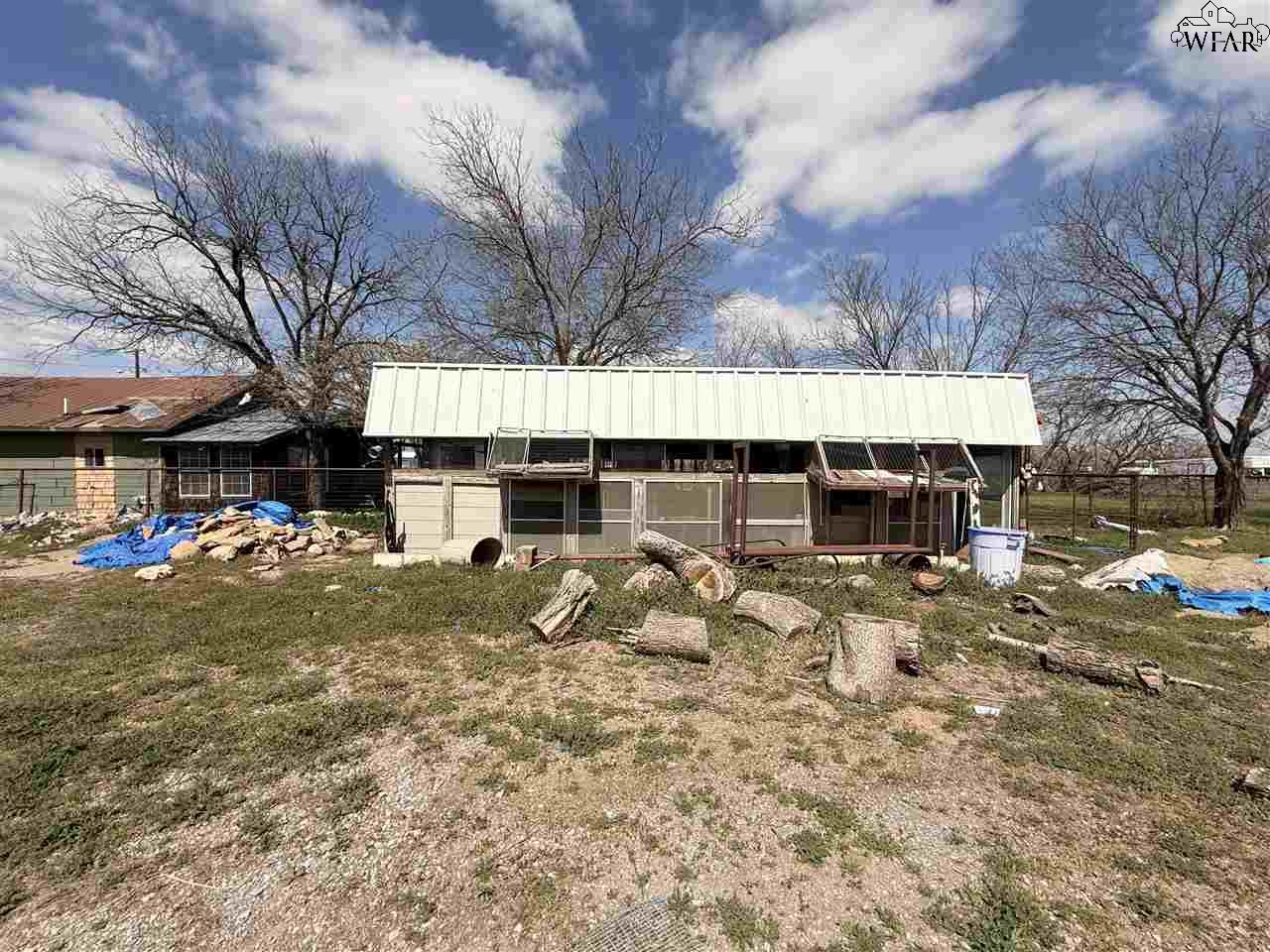 105 S College Avenue, Holliday, Texas image 6