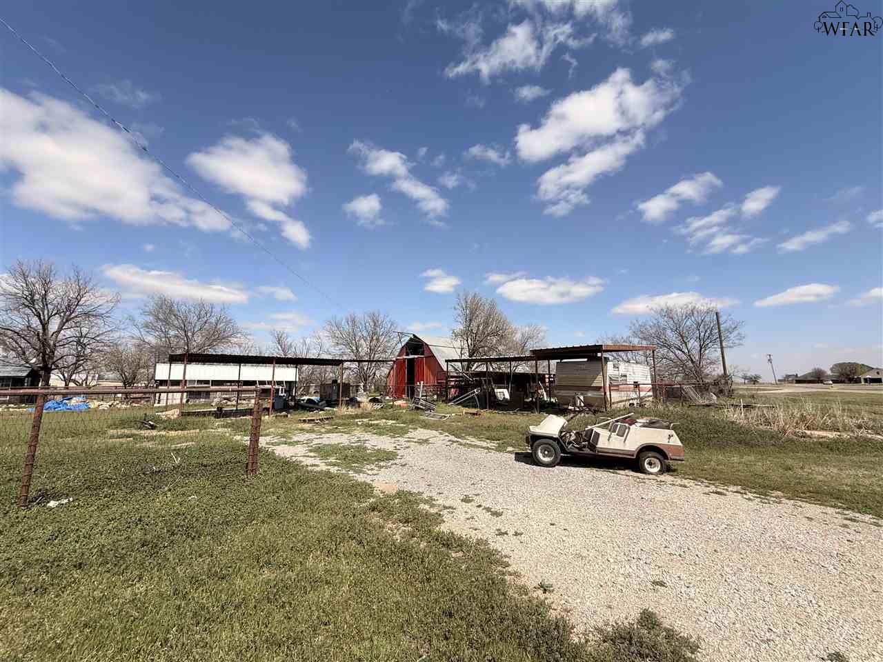 105 S College Avenue, Holliday, Texas image 1