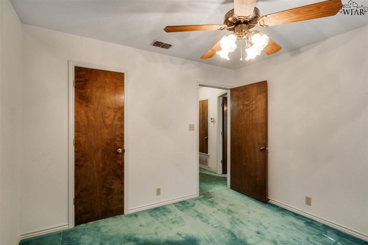 3019 Huskie Drive, Wichita Falls, Texas image 21