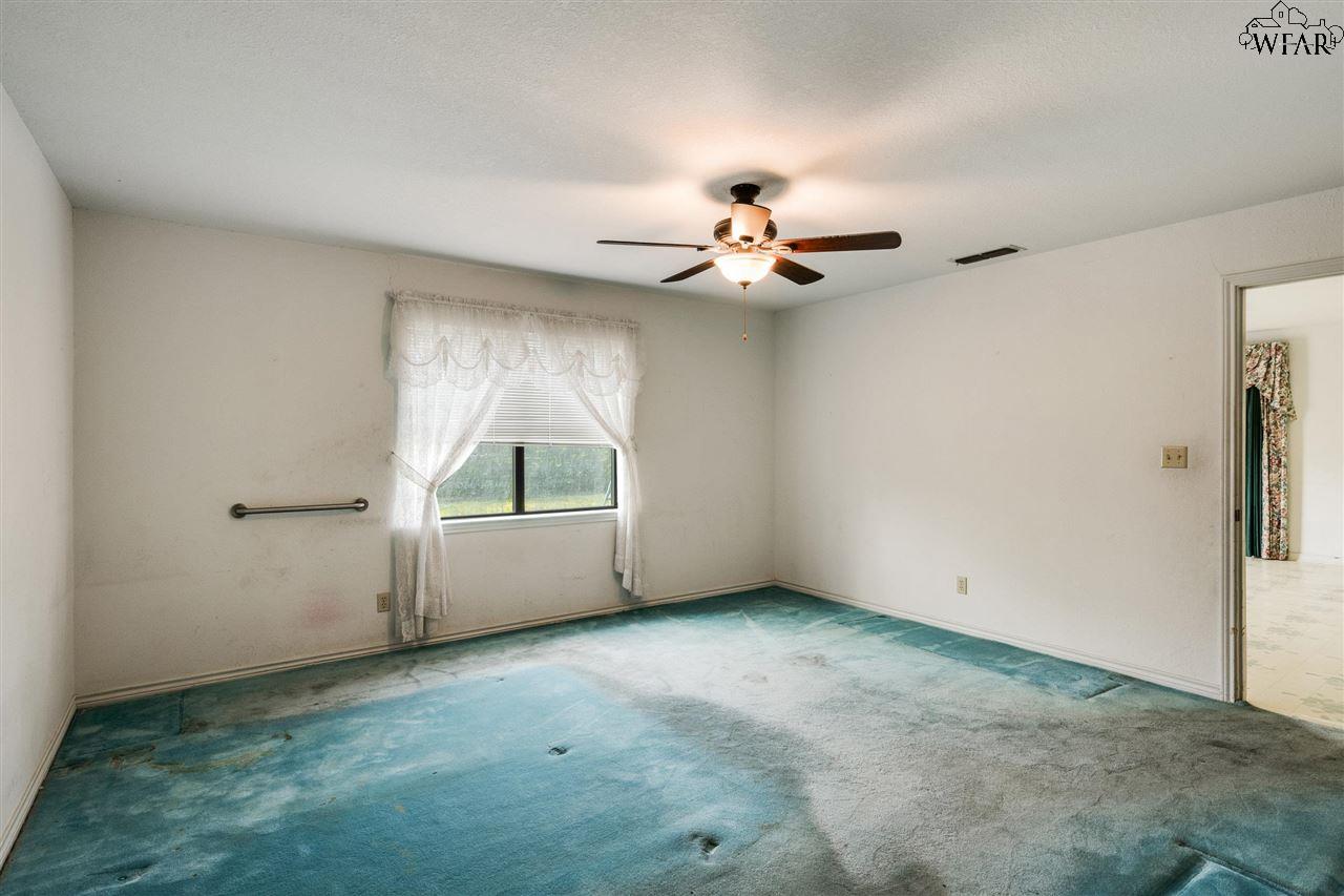 3019 Huskie Drive, Wichita Falls, Texas image 14