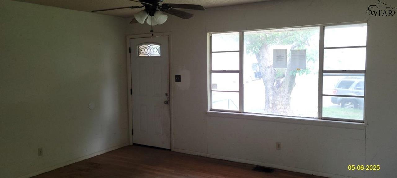 1102 Ireland Street, Wichita Falls, Texas image 3