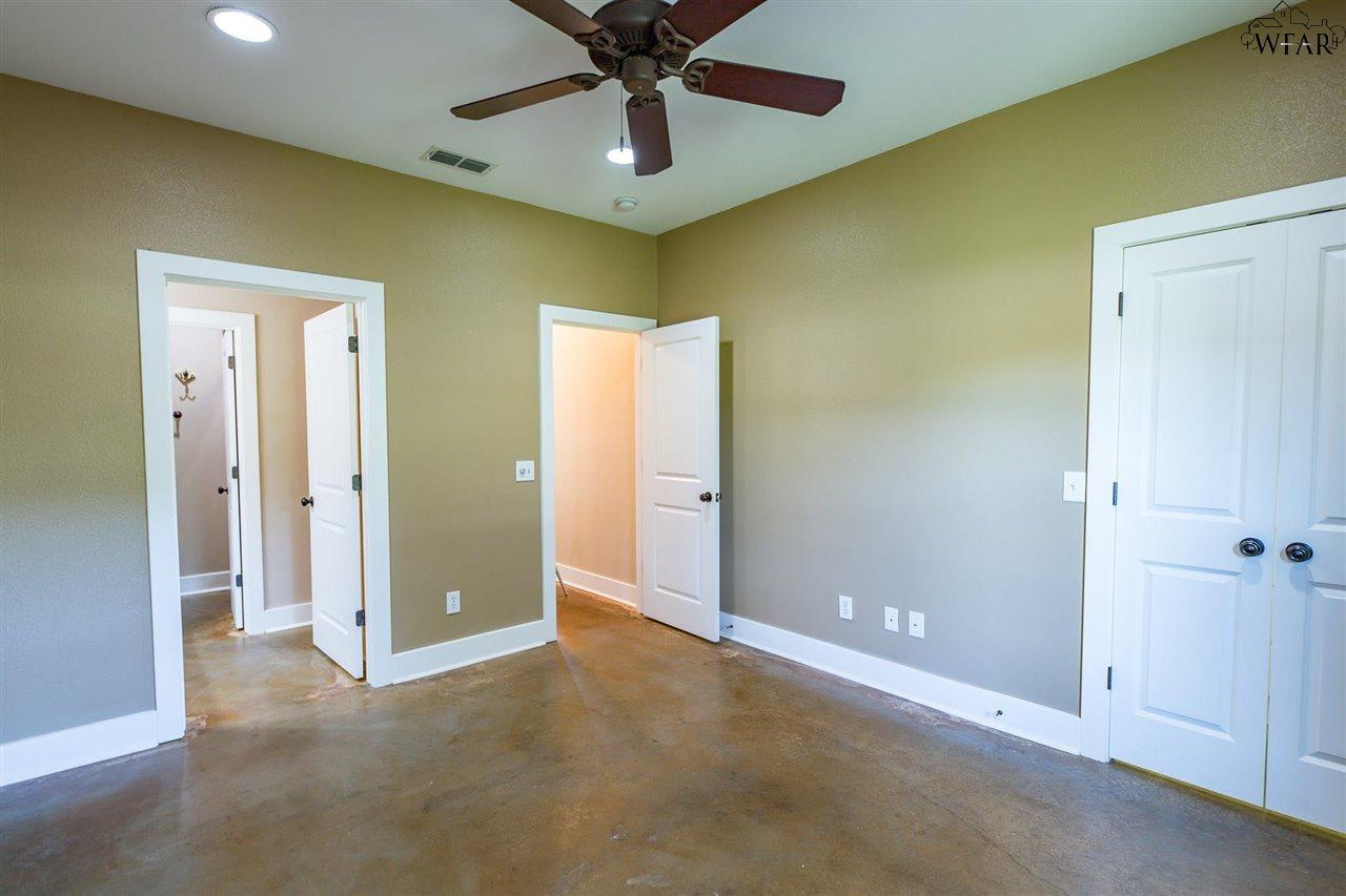 202 Skyline Drive, Wichita Falls, Texas image 15