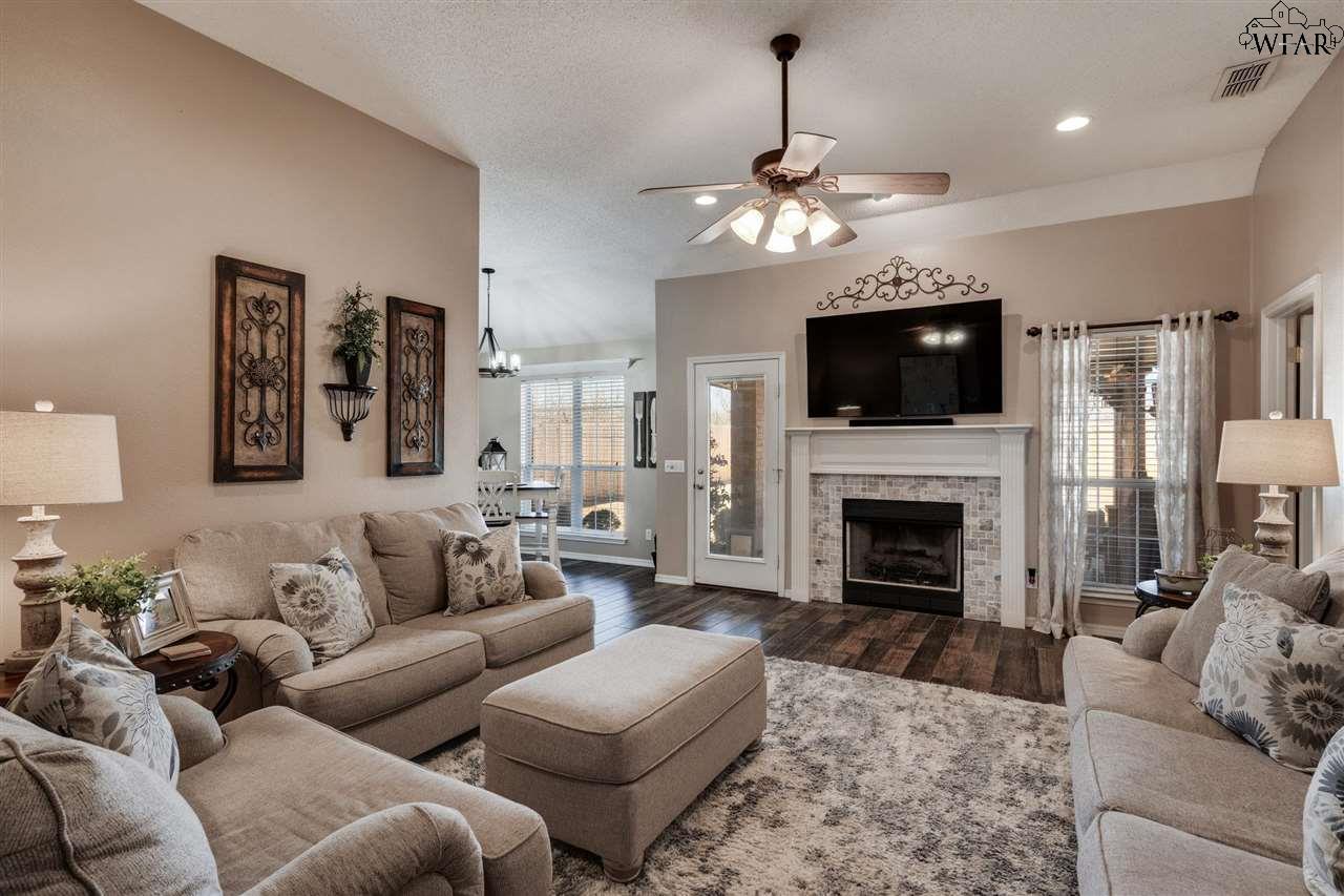 510 Callie Lane, Iowa Park, Texas image 4