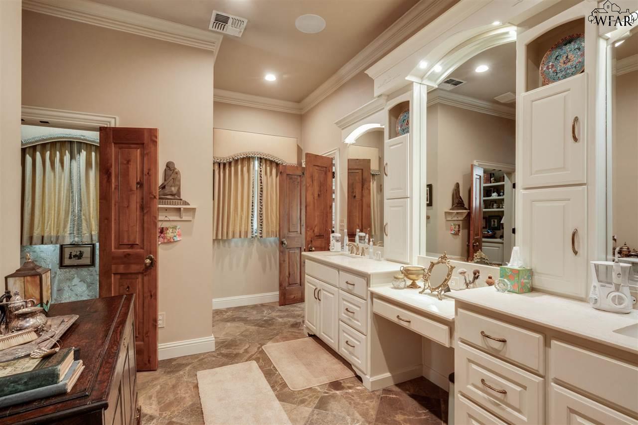 2100 Berkeley Drive, Wichita Falls, Pennsylvania image 12