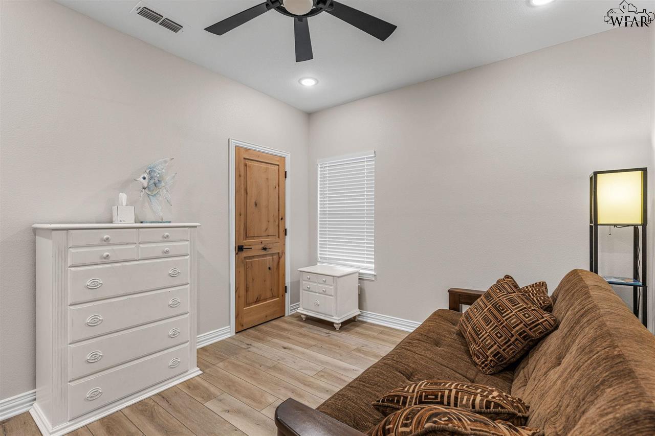 304 Mariners Way, Wichita Falls, Texas image 19