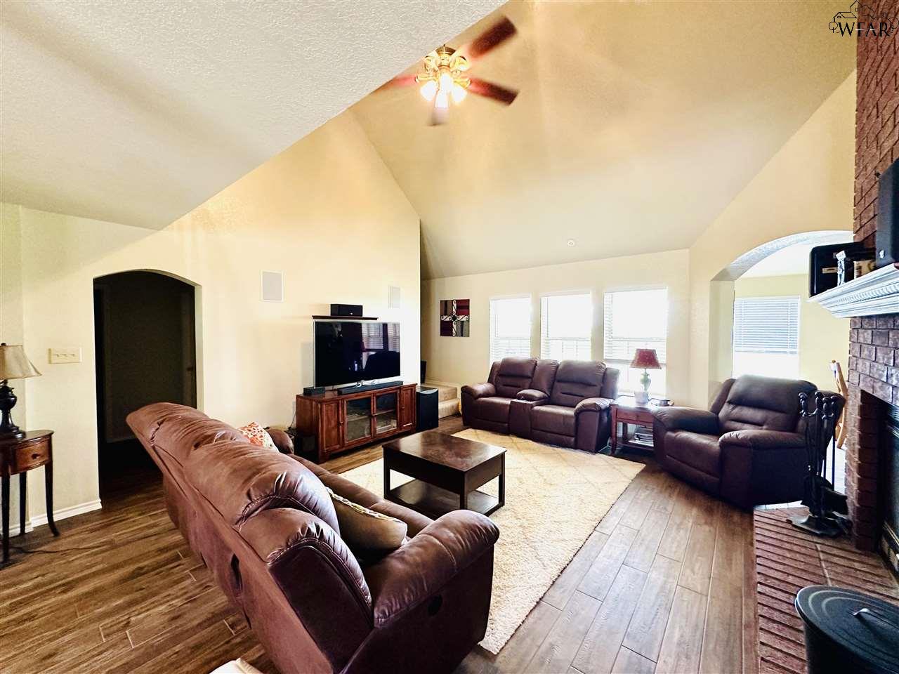 245 Little Beaver Road, Wichita Falls, Texas image 2