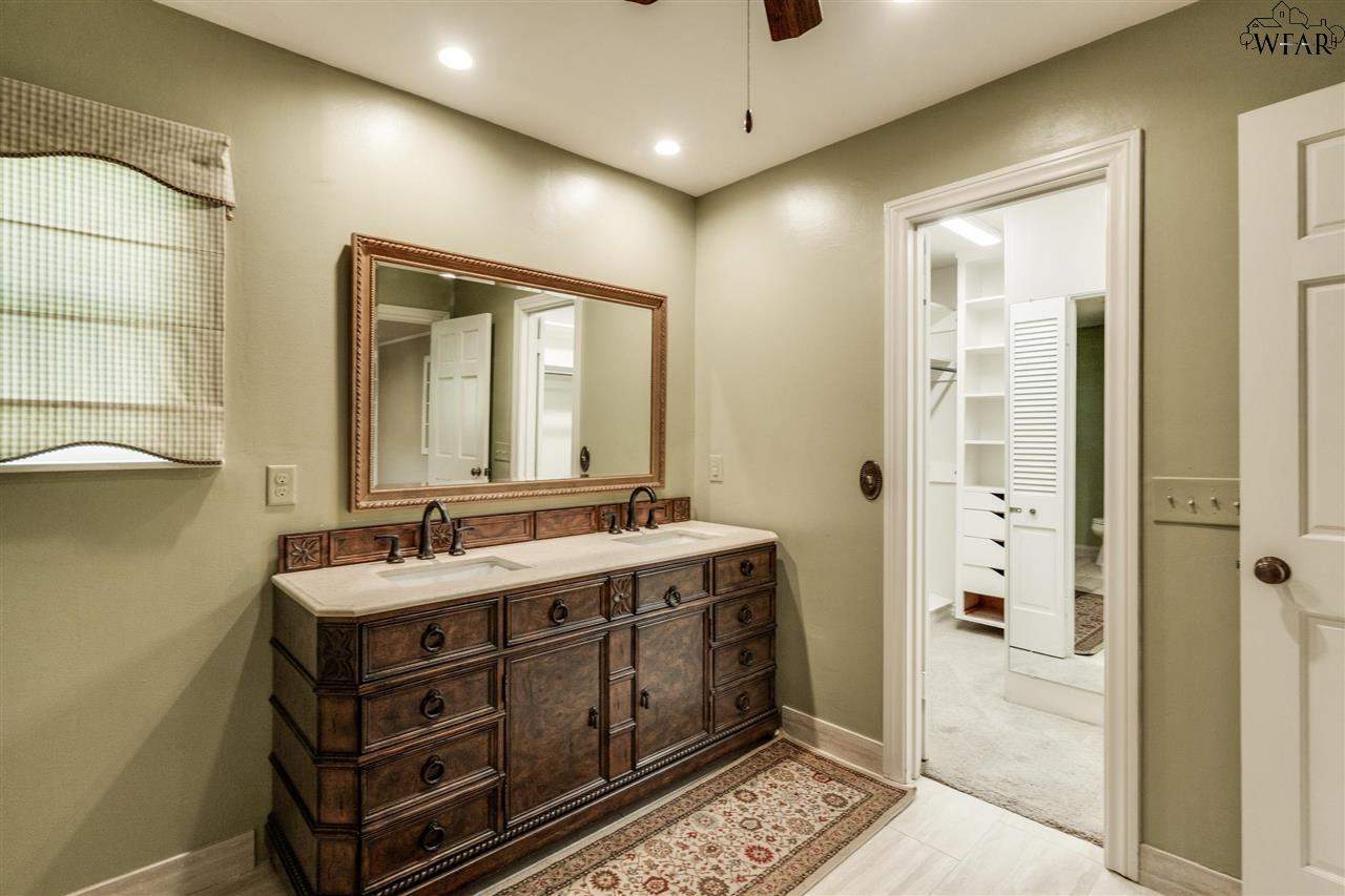 3710 Cedar Elm Lane, Wichita Falls, Texas image 19