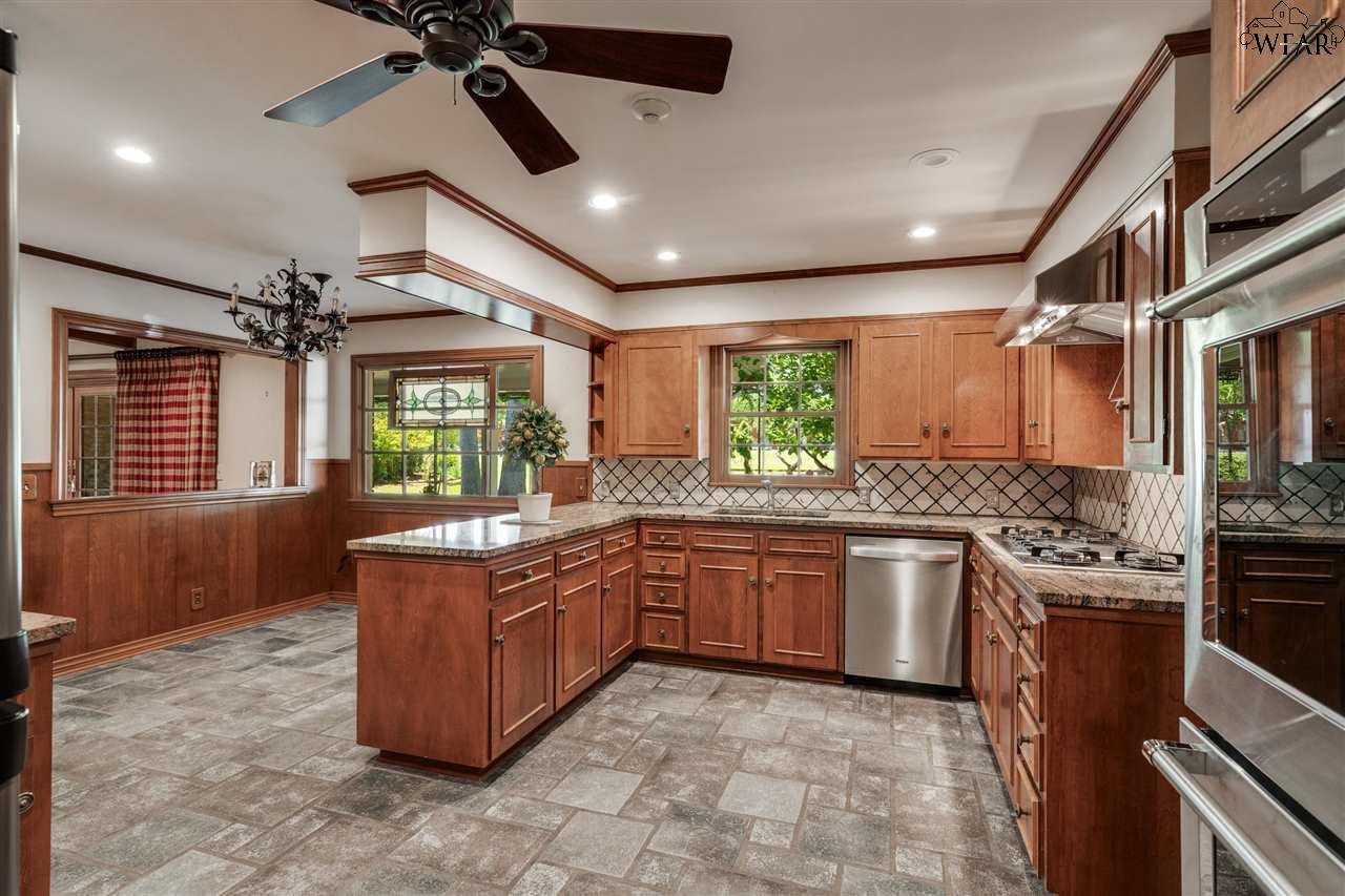 3710 Cedar Elm Lane, Wichita Falls, Texas image 12