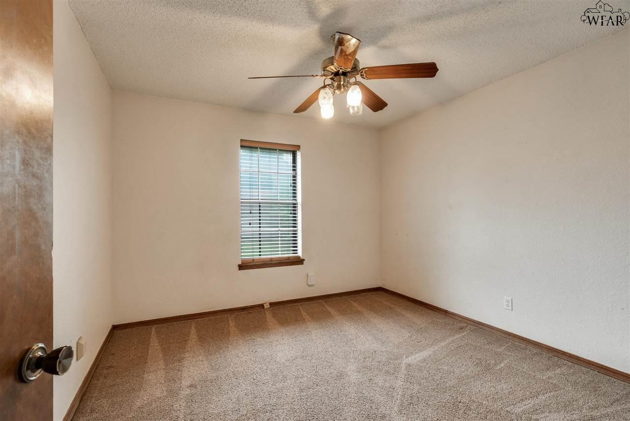 4725 Priscilla Lane, Wichita Falls, Texas image 14