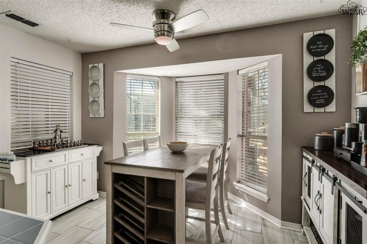 4611 Meadowlake Drive, Wichita Falls, Texas image 10