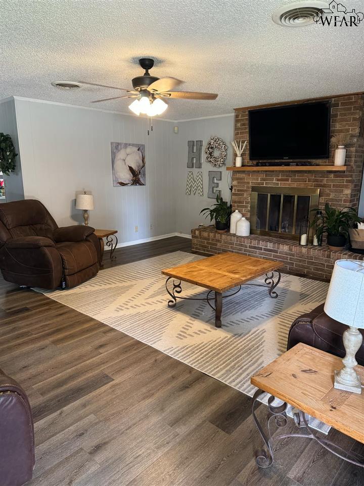 1207 N Lawn Street, Seymour, Texas image 26